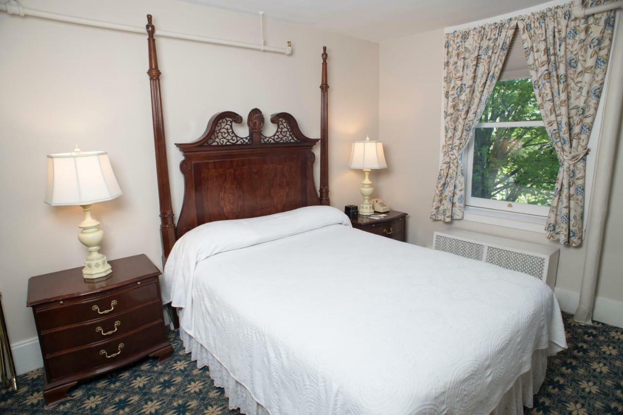 Middlebury Inn Eksteriør billede