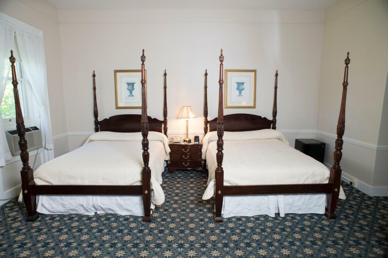 Middlebury Inn Eksteriør billede