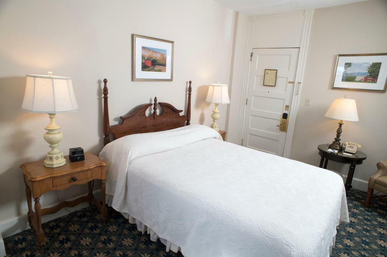 Middlebury Inn Eksteriør billede