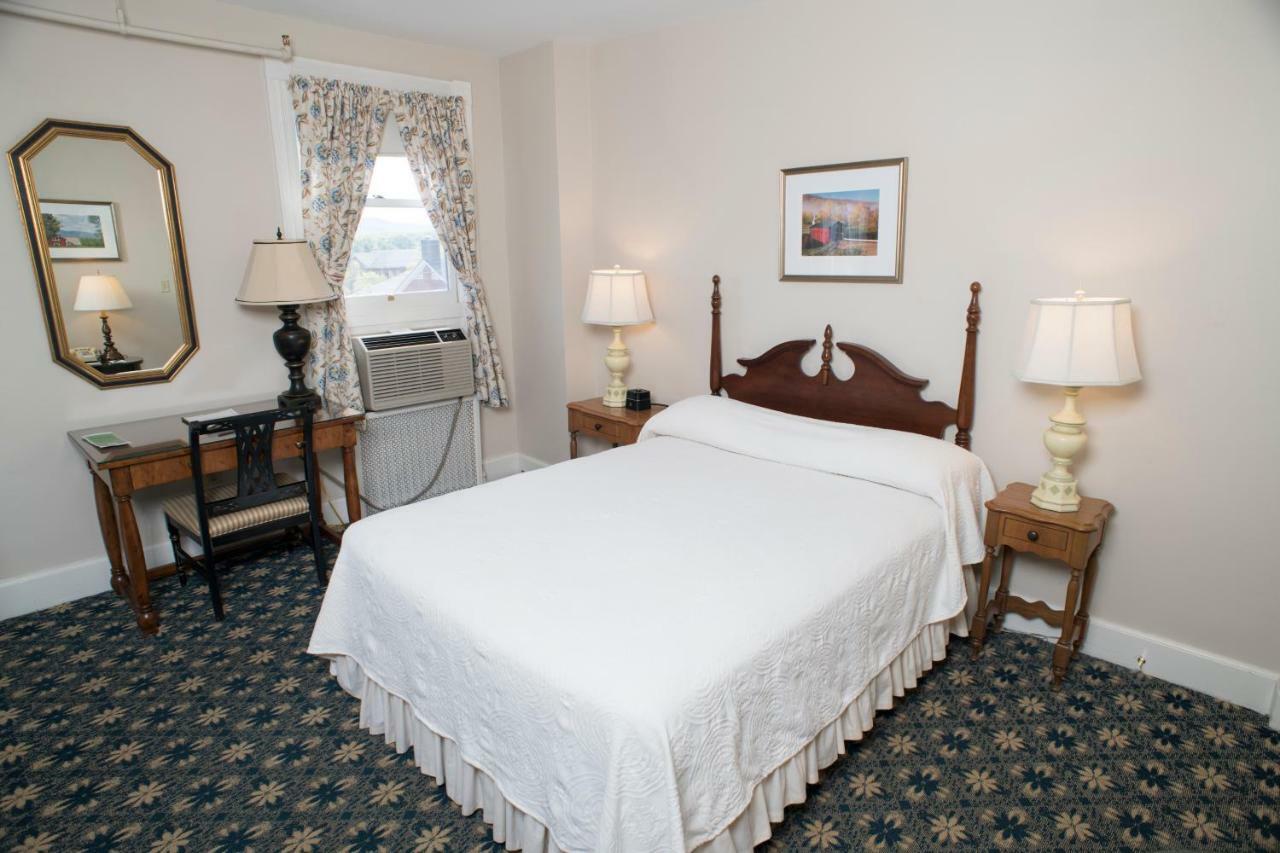 Middlebury Inn Eksteriør billede