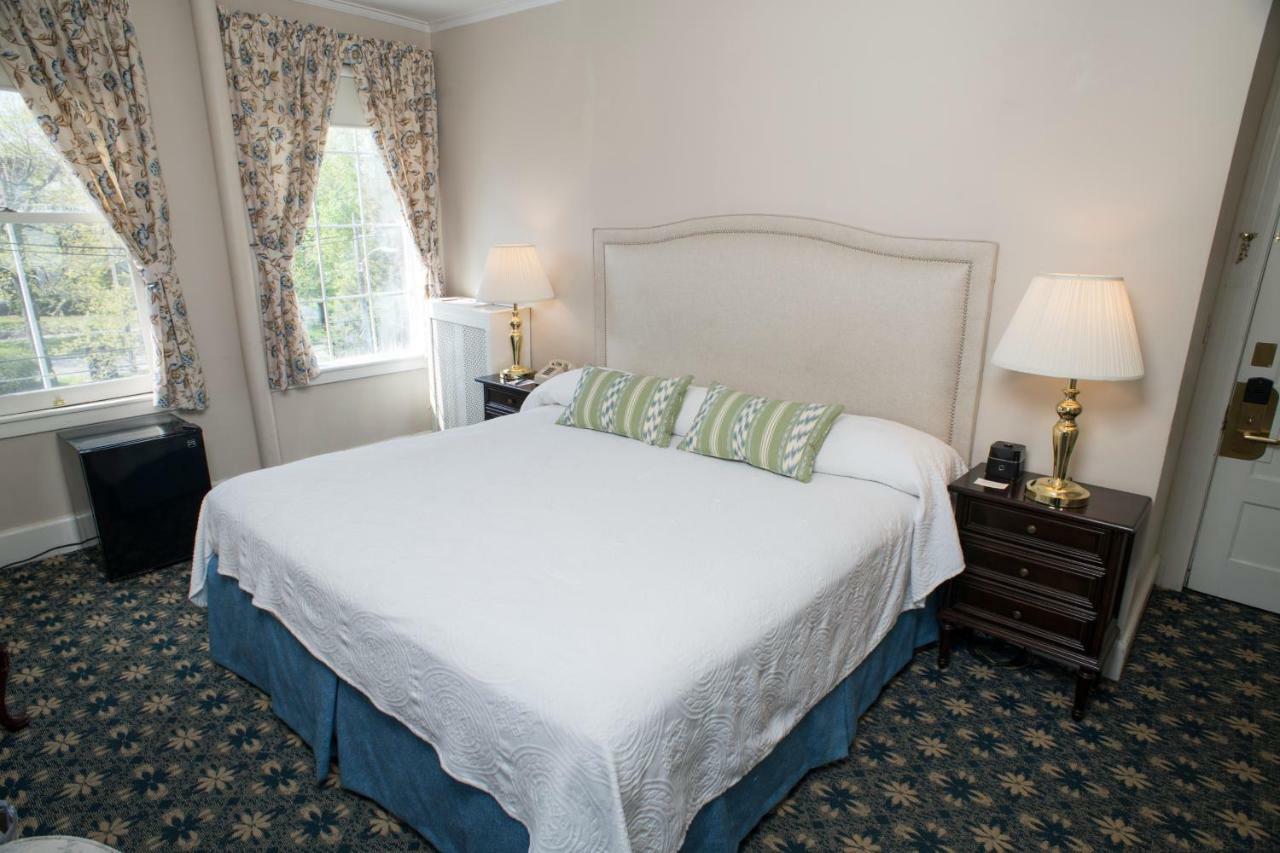 Middlebury Inn Eksteriør billede